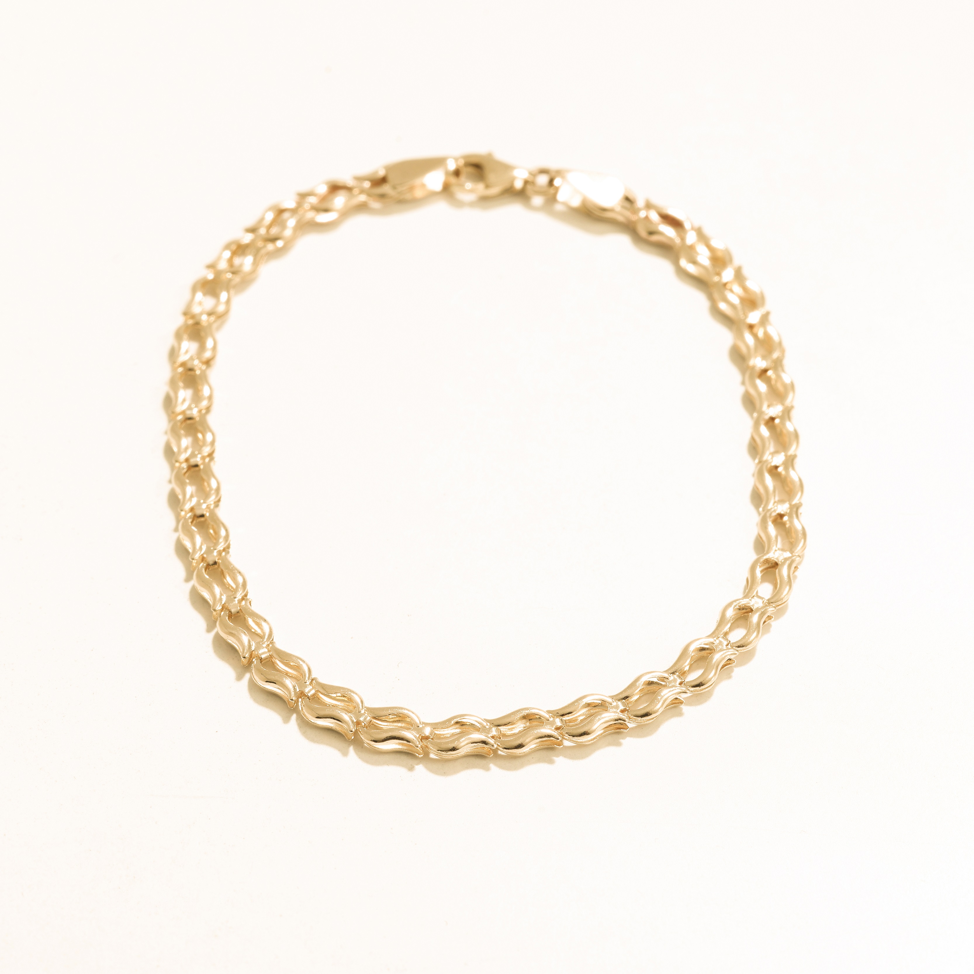 Twist Link Gold Bracelet